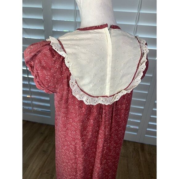 VTG 70s Lola Jrs. Hawaii Red Floral Hippie Chic Prairie Maxi Dress Eyelet Small - Picture 8 of 12
